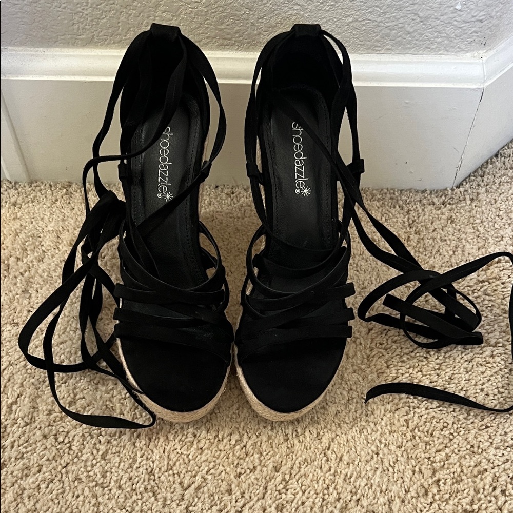 Shoe Dazzle Black Mireia Wedge Sandal Size 7